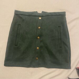 Elegant Green False Button-Up Skirt
